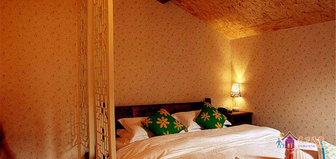 复式榻榻米大床房(带双阳台)