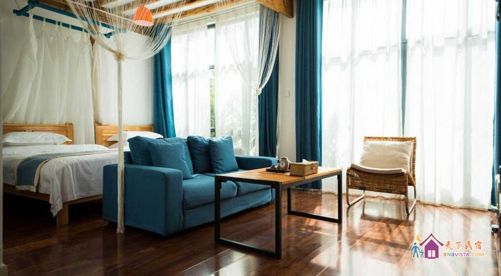 庭院豪华双床房