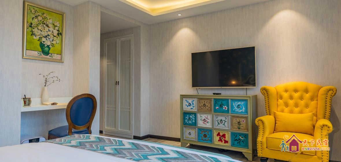 轻奢美式田园大床房