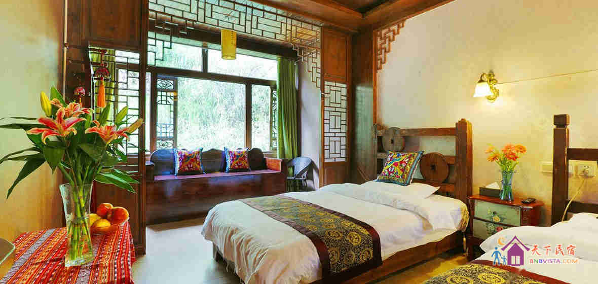 三楼温馨家庭房