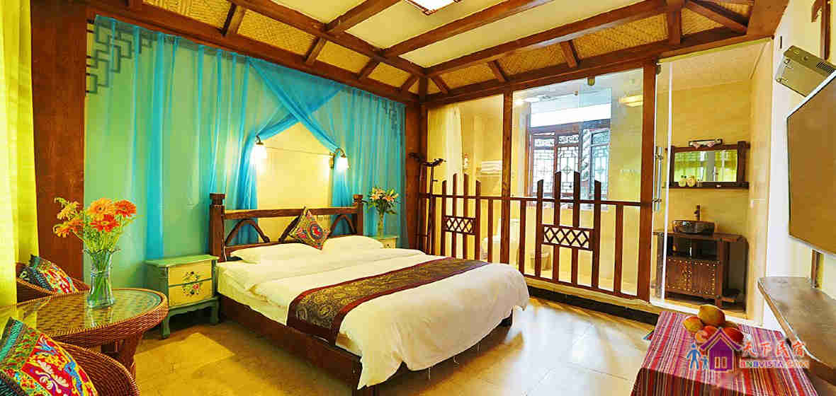 二楼精品大床房