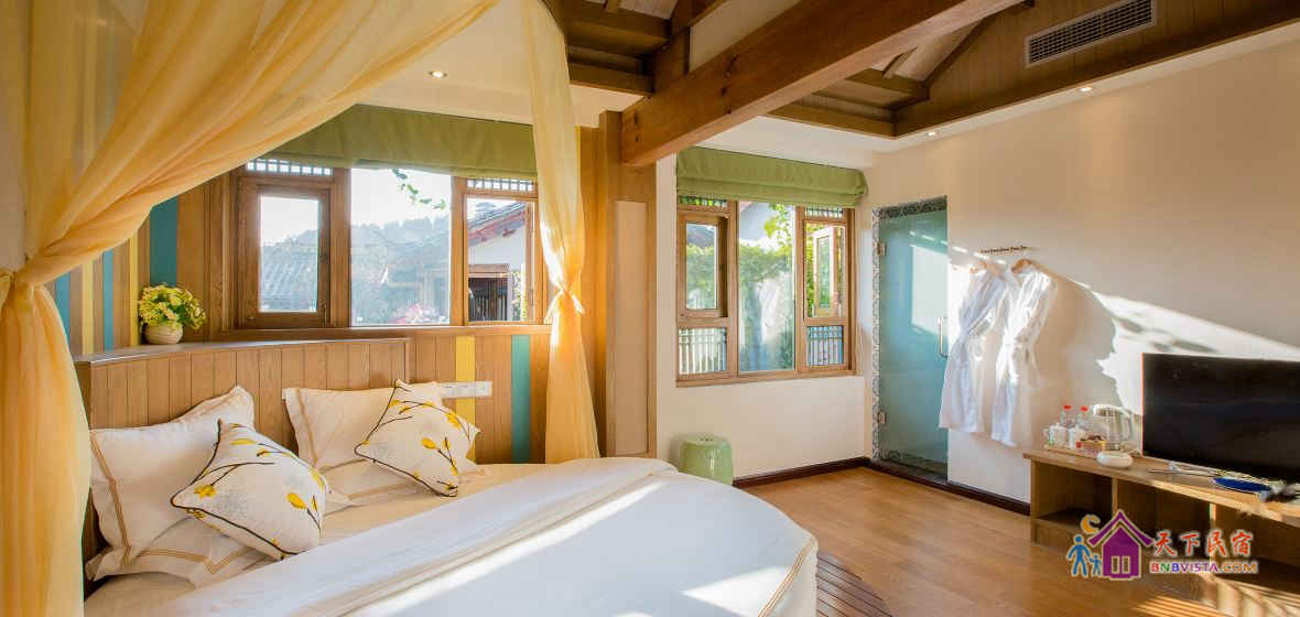 蓝玫瑰浪漫圆床