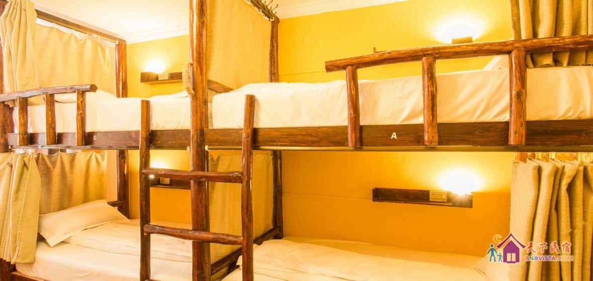 温馨六人间(床位)