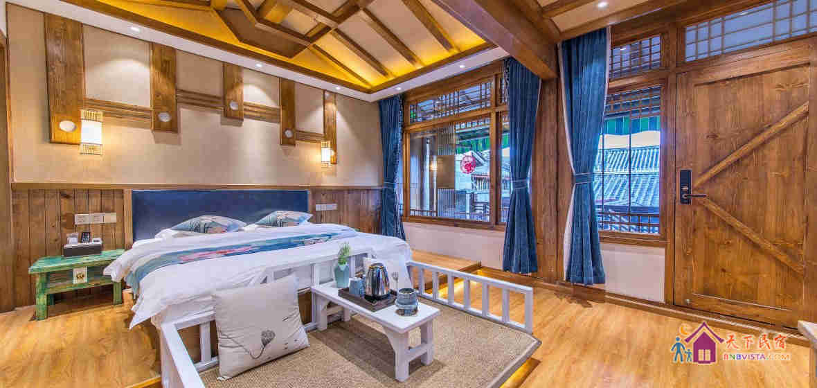 恋影小屋大床房