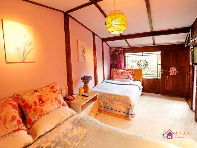 二楼未时家庭房