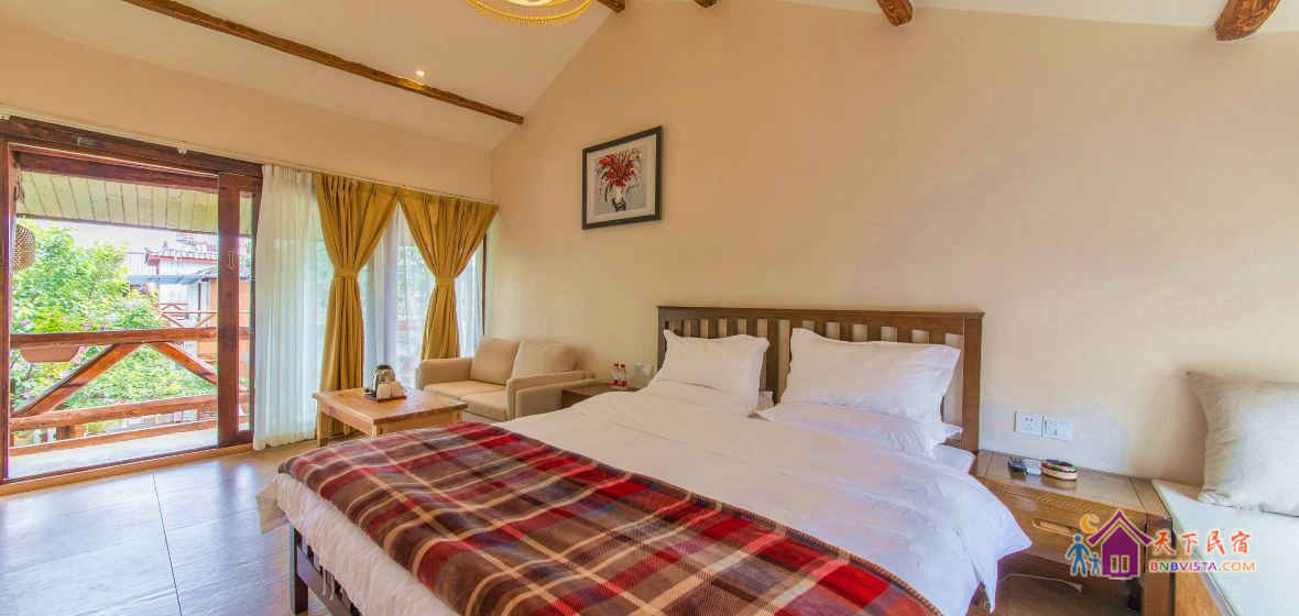 莺啼紫藤蜜月房