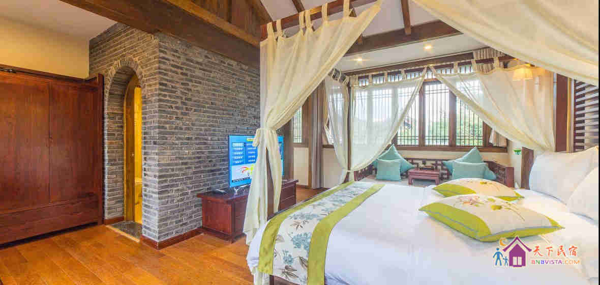 美居轻奢阳光大床房