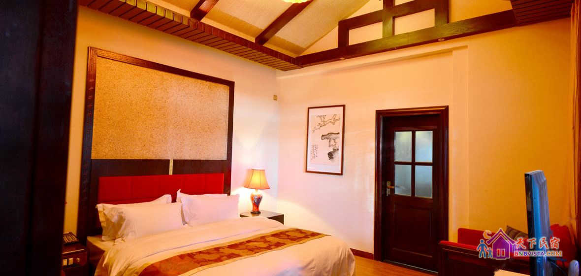 冰岛院·悦景园豪华套房