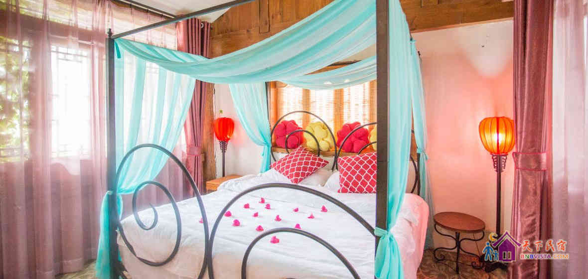 云缇曦畔--纳西蜜月套房205