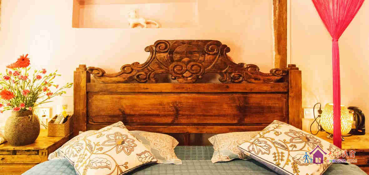 泰式风格蜜月大床房(清迈)