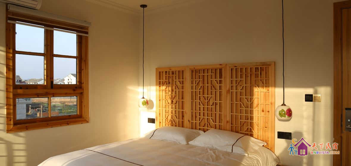 匠心木艺大床房