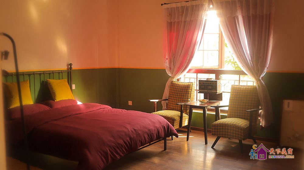 复古风五室二厅套房