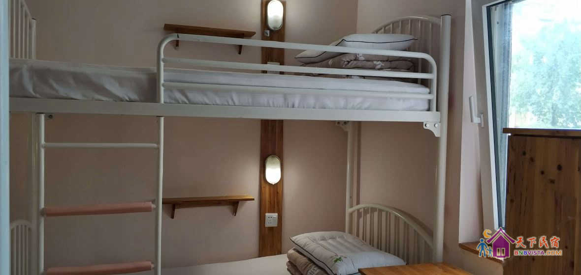 女生六人间(床位房)