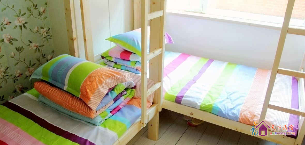 女生10人间(床位)