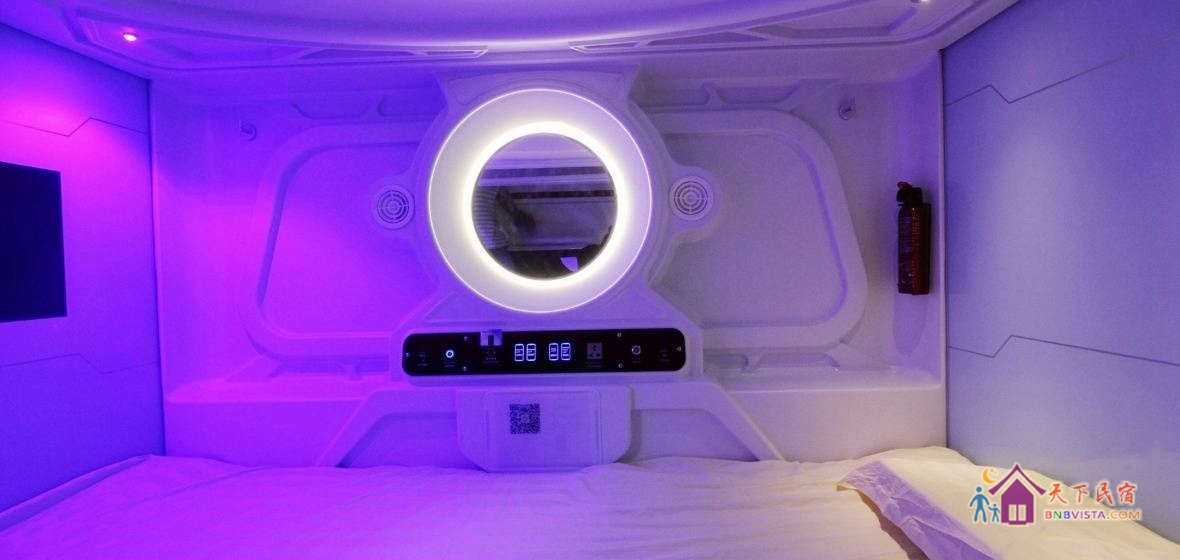 豪华横舱太空舱