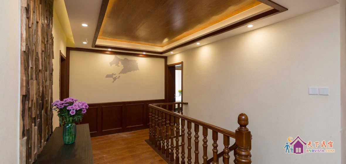 青岛故事二楼五居