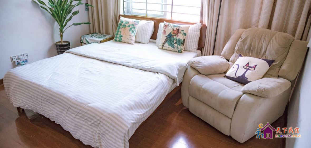 透纳古典豪华大床房