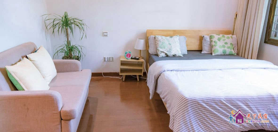 梵高豪华大床房