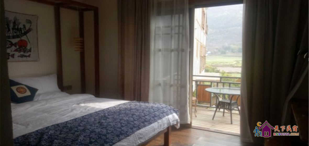 景观阳台大床房