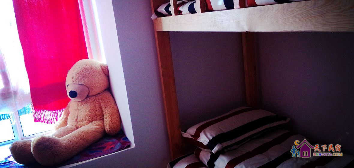 女生六人床位房