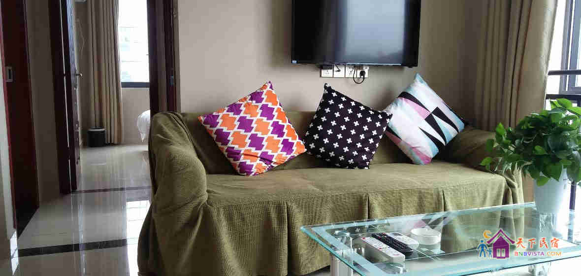 天门山景观四人套房