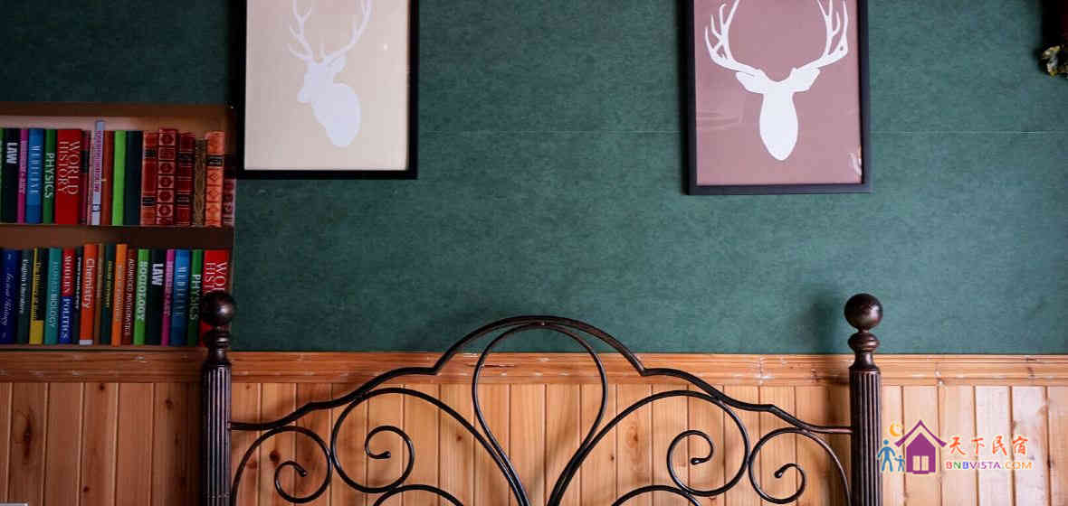 挪威的森林河景房