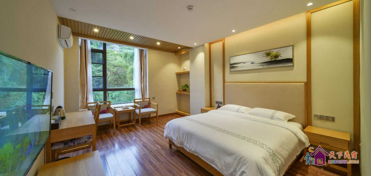 山景大床房