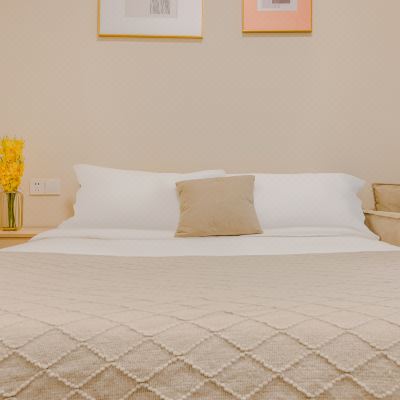 甄选大床房（房型随机）