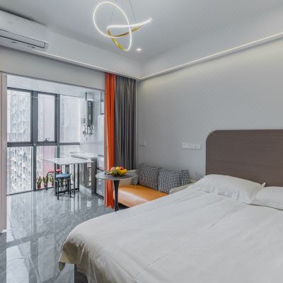 灰调轻奢-甄选大床房