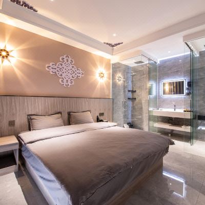 薇蔓·私享安谧丨轻奢雅致大床房