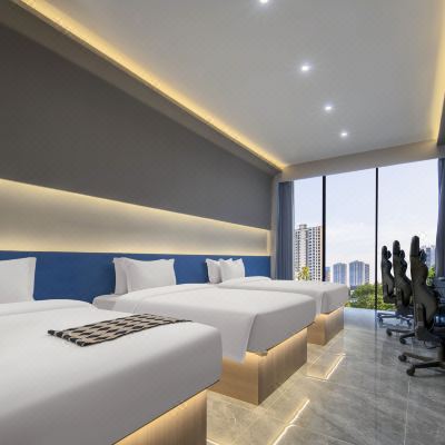 Free酷玩电竞三人间[3080显卡+I7-12700+2K高刷AOC电竞屏]