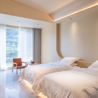 陌野·山景浴缸双床房