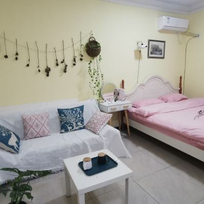 休闲一室大床房