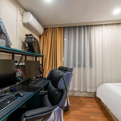 双人竞技房[RTX 3060+I5 12400CPU+165HZ+32曲面屏]