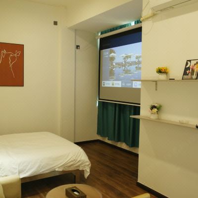 豪华投影大床房