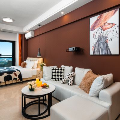 180度澜沧江景/法式轻奢大床房（巨幕投影+高空观景）