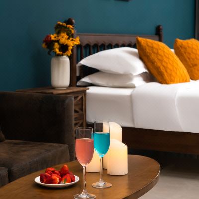 晨夕大床房（巨幕投影+休闲庭院露台）