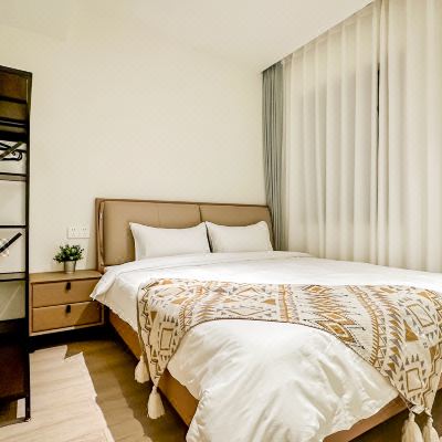 2居滨河公寓洋房