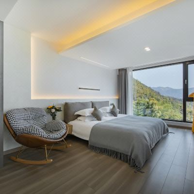 闲云·山景绿野大床房-智能门锁+乳胶床垫+直饮机+浴缸