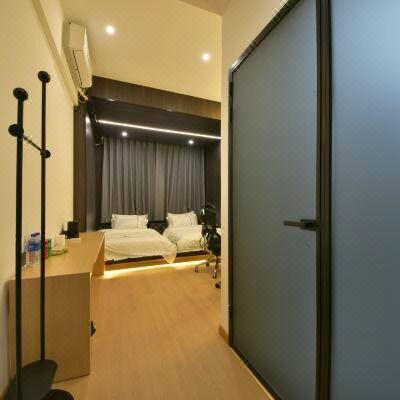 轻奢电竞双人房