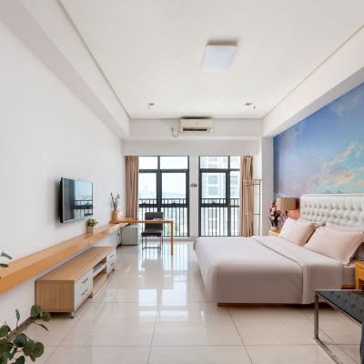 休闲娱乐＊大床房公寓｜风景阳台&精品洗衣机