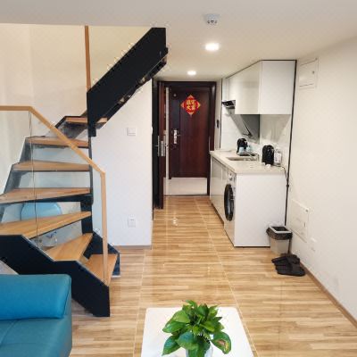 复式二室一厅套房