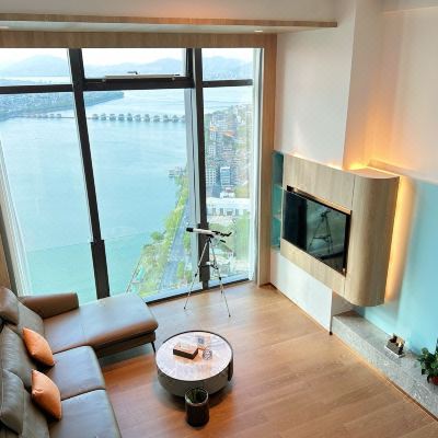 潮舍·一江桥（高层广济桥江景）loft复式公寓