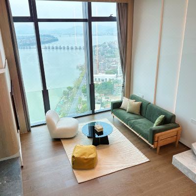 潮舍·（美憬阁）（广济桥江景）loft复式公寓