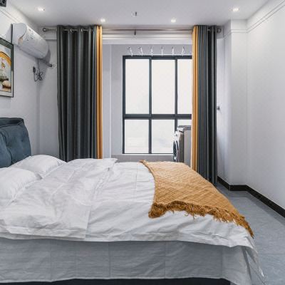 花海投影大床房