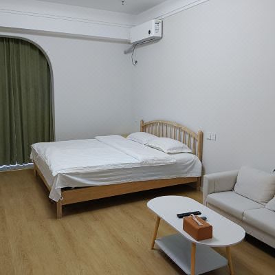 甜甜的温馨电视大床房