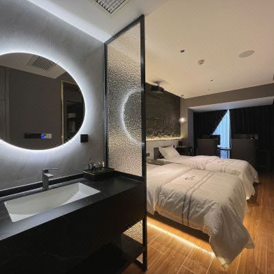 豪华投影电竞双床房（全屋智能系统）