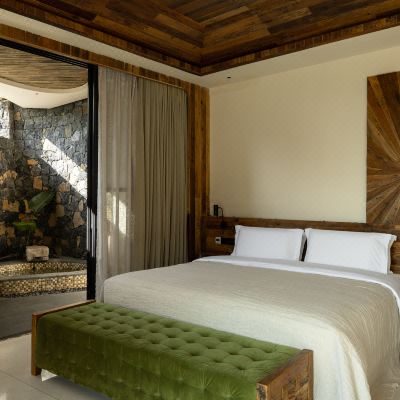 庭院私汤大床房