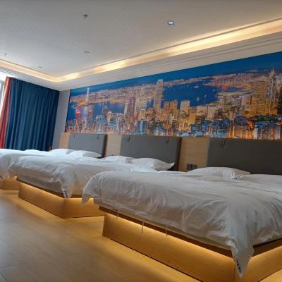 优享豪华三床房