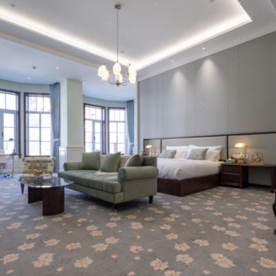 朝日丨豪华阳台大床房